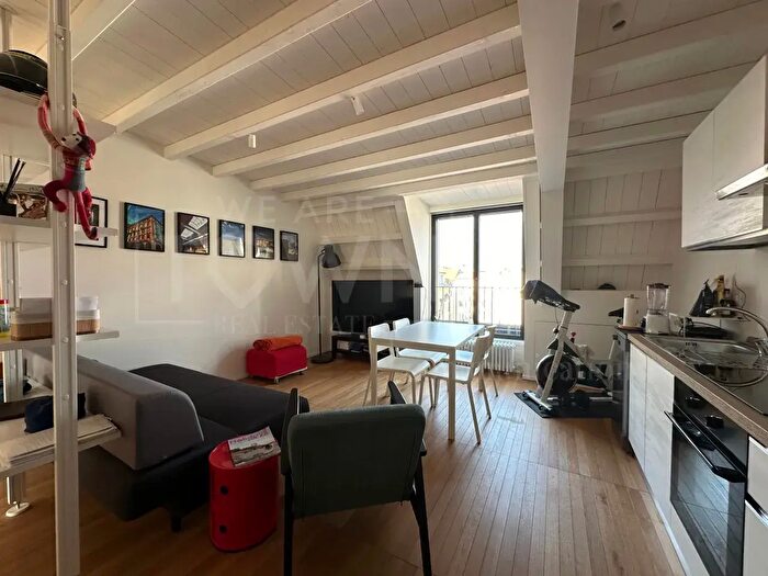 Appartamento trilocale in affitto in Via Antonio Fogazzaro, Milano