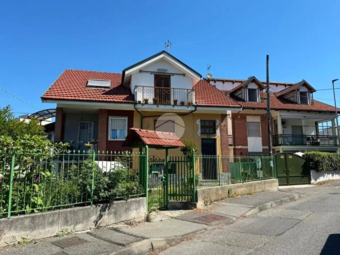 Appartamento quadrilocale in vendita in Via Ariosto, Settimo Torinese