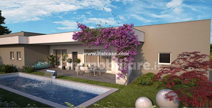 Casa con 5 locali in vendita in Via Guinizzelli, Scanzorosciate