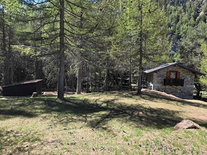 Casa bilocale in vendita in Località Marqueron, Fenis