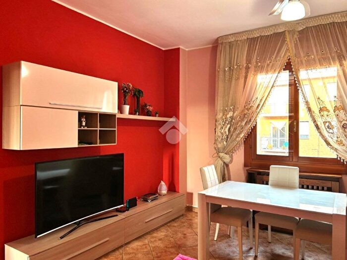 Appartamento trilocale in vendita in Via S Quirico, Solaro