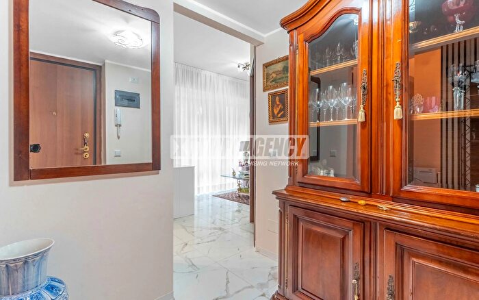 Appartamento bilocale in vendita in Via Paul Valery, Milano