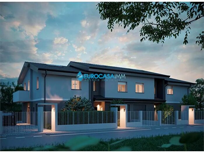 Case in Vendita e in Affitto - 3