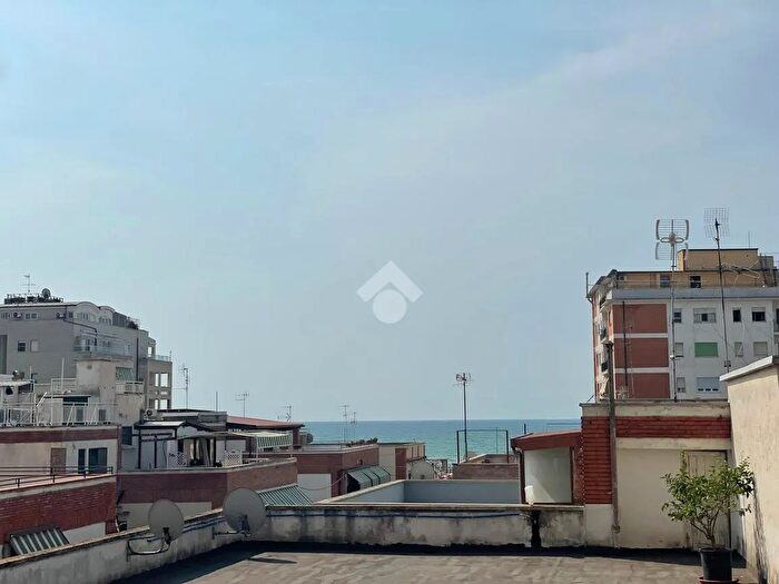 Appartamento quadrilocale in vendita in Via Ennio Visca, Nettuno