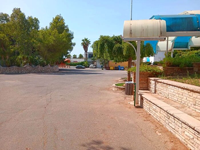 Appartamento trilocale in vendita in Viale Racar Lecce, Lecce