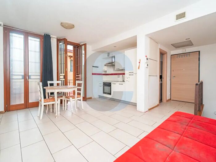 Appartamento trilocale in vendita in Via Trento, Grottaferrata