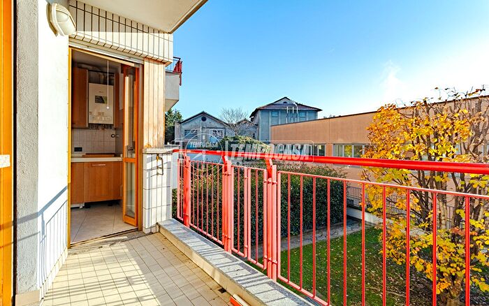 Case in Vendita e in Affitto - 3