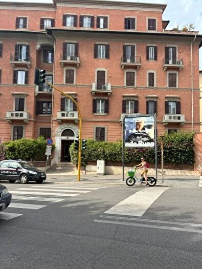 Appartamento con 6 locali in affitto in Viale Bruno Buozzi, Euclide, Roma