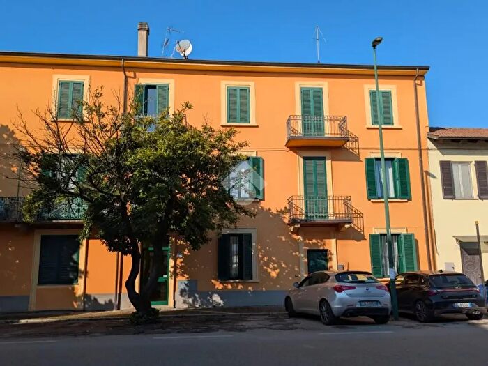 Appartamento trilocale in vendita in Str Vecchia Vercelli, Casale Monferrato