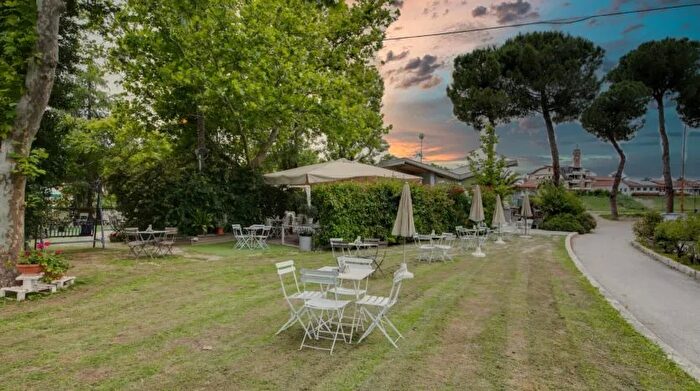 Casa in vendita in Viale IV Novembre Cesena Forlìcesena Cesena, Cesena