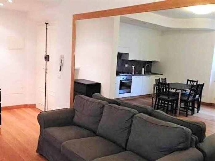 Appartamento trilocale in vendita in Ancona