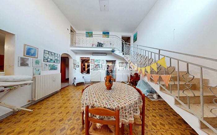 Casa in vendita in Leverano