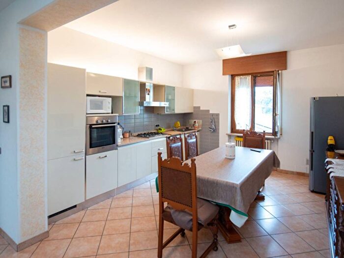 Appartamento quadrilocale in affitto in Porto San Pancrazio, Verona