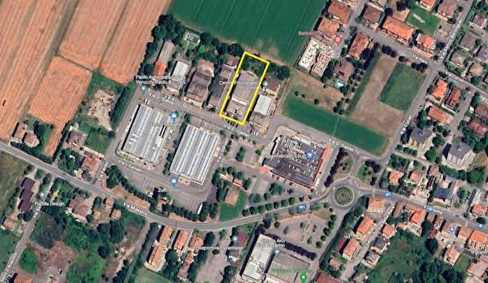 Appartamento con 6 locali in vendita in Via Galilei, Ravarino