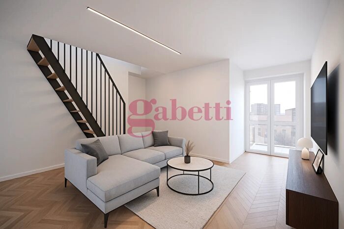 Appartamento trilocale in vendita in Viale Buridani, Venaria Reale