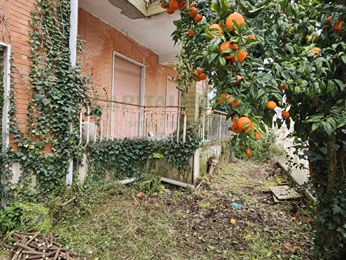 Casa con 6 locali in vendita in Via Principe di Napoli, Pignataro Maggiore