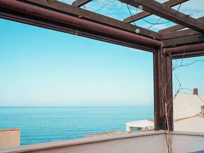 Appartamento bilocale in affitto in Via Vittorio Veneto, Ortigia, Siracusa