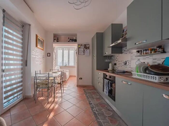 Appartamento trilocale in vendita in Via del Porto, Asti