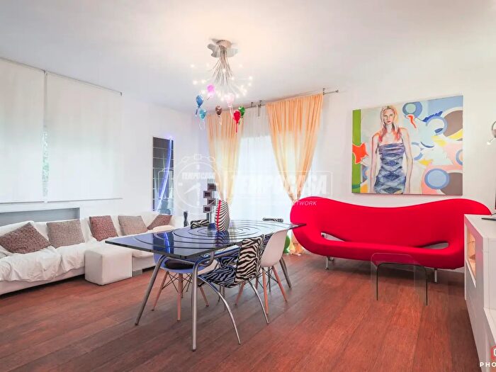 Appartamento con 5 locali in vendita in Viale Cavour, Riccione