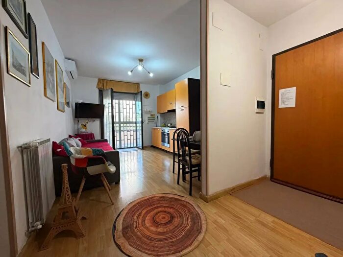 Appartamento monolocale in affitto in Via Niccolini, Caserta