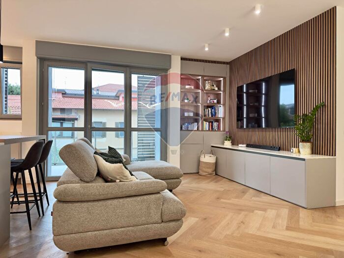 Appartamento quadrilocale in vendita in Via Corridoni, Bergamo