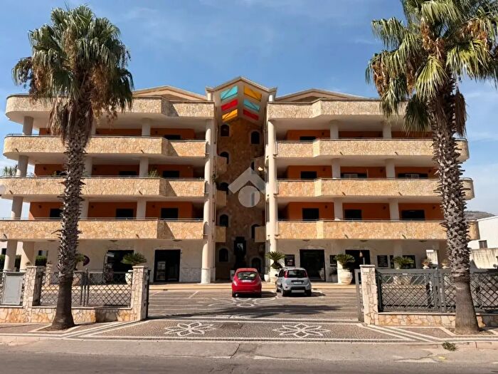 Appartamento quadrilocale in vendita in Via Napoli, San Felice A Cancello