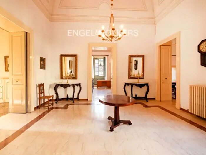 Casa con 6 locali in vendita in Via Roma, Maglie