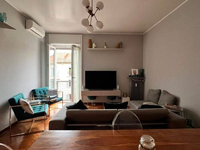 Appartamento bilocale in affitto in Via Macedonio Melloni, Piave Tricolore, Milano