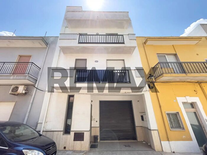 Casa quadrilocale in vendita in Carovigno