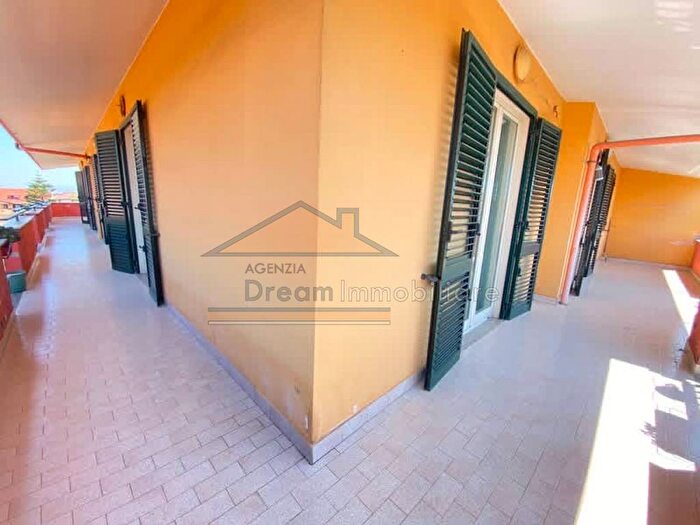 Appartamento quadrilocale in affitto in Via Innamorati, Nuovo Corso Campano Marchesella, Giugliano in Campania