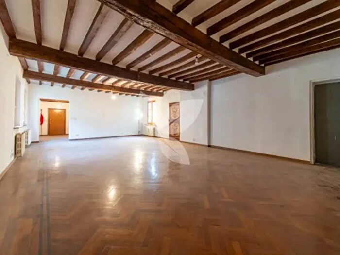 Appartamento trilocale in vendita in Borgo delle Colonne, Parma