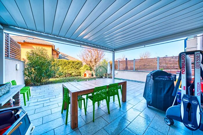 Case in Vendita e in Affitto - 2