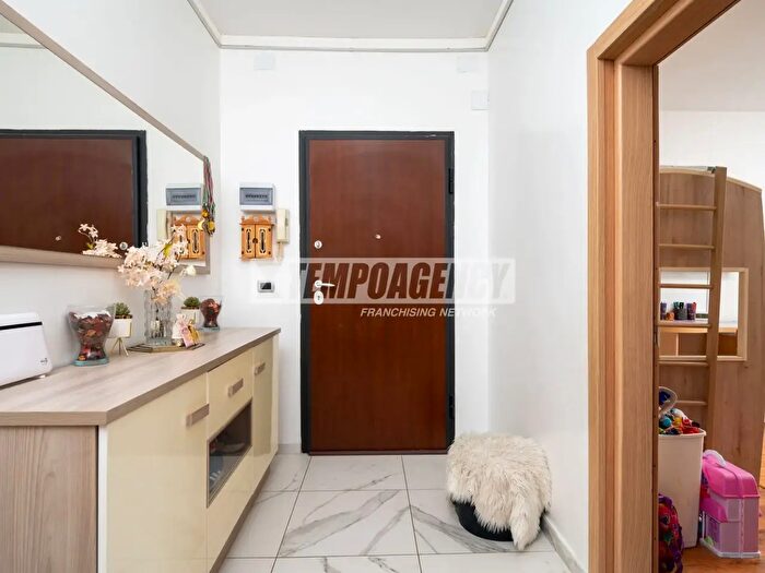 Appartamento trilocale in vendita in Viale Curiel, Sassuolo