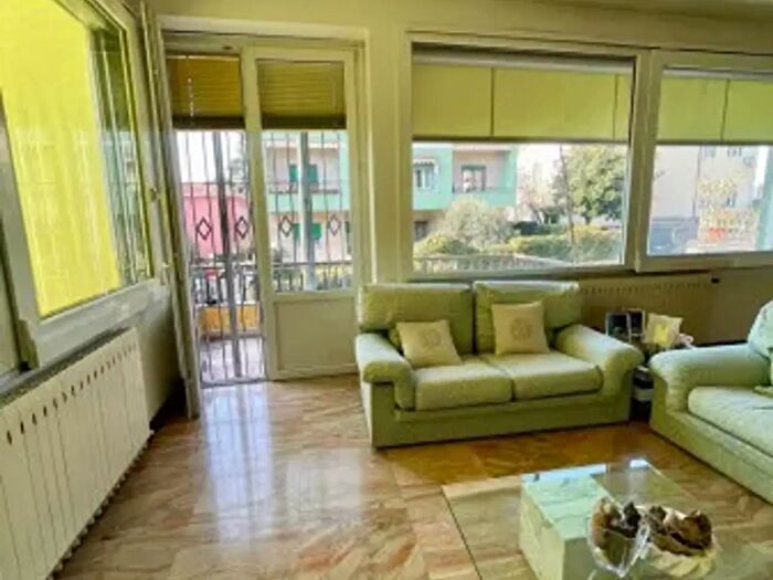 Appartamento con 5 locali in vendita in Viale della Bornata, Brescia