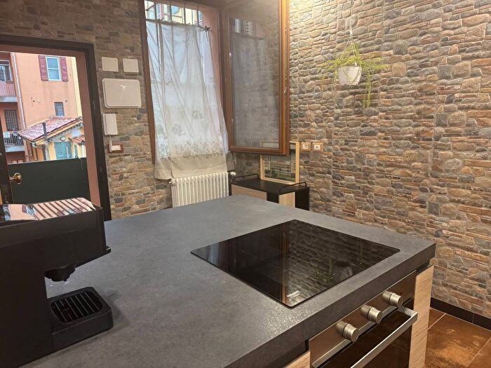 Appartamento trilocale in vendita in Via Porrettana, Saragozza fuori Porta, Bologna