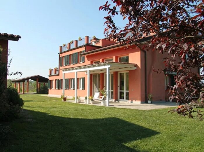 Appartamento con 5 locali in vendita in Bertoni Vernasca, Vernasca