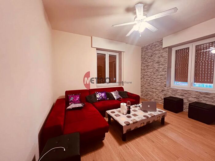 Casa trilocale in vendita in Via Pedescala, Valdagno