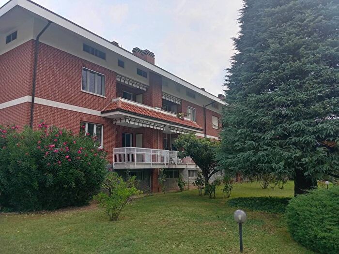 Appartamento quadrilocale in affitto in Via Don Cesare Marianetti, Centro, Ciriè