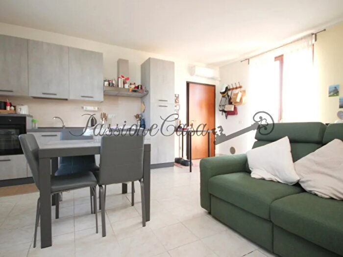 Appartamento bilocale in vendita in Corso Genova, Vigevano