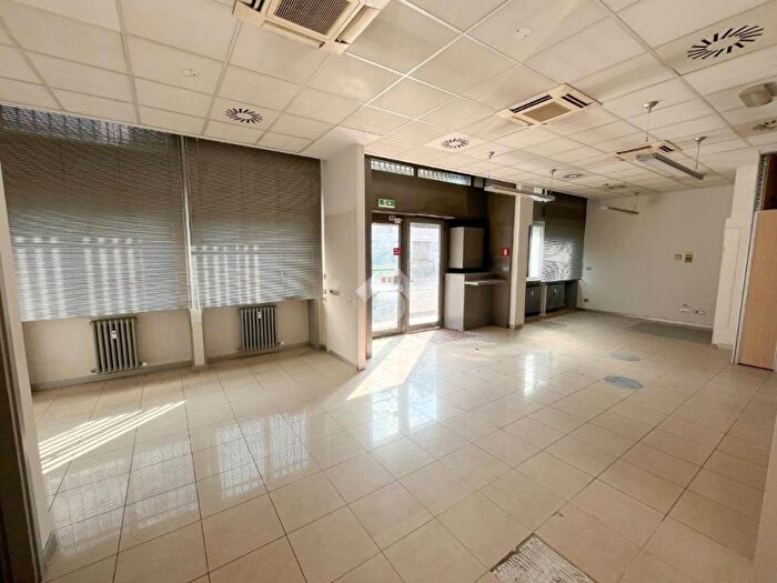 Casa con 6 locali in affitto in Via Roma, Vercurago