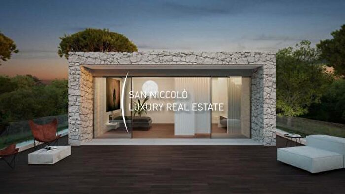 Casa con 6 locali in vendita in Forte Dei Marmi