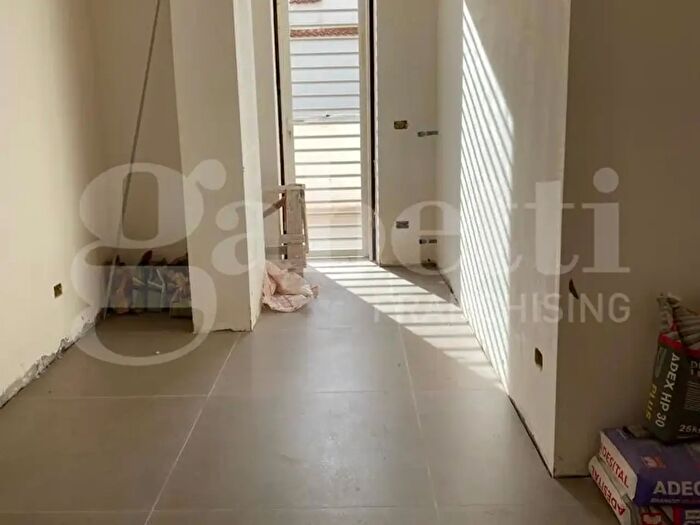 Appartamento trilocale in vendita in Via del Seggio, Aversa