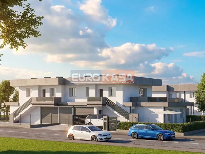 Appartamento trilocale in vendita in Via Edison, Osio Sopra