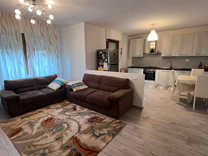 Appartamento quadrilocale in vendita in Castagneto Carducci