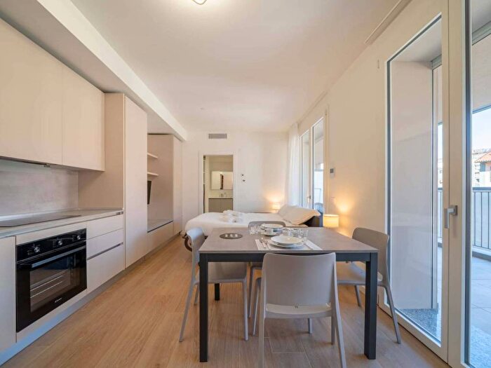 Appartamento monolocale in affitto in Via Monti Sabini, Vigentino Fatima, Milano