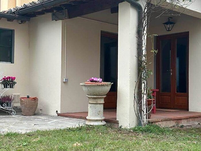 Casa con 6 locali in affitto in Rinaldi San Martino alla Palma, Scandicci