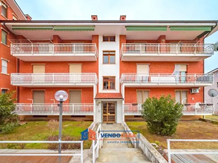 Appartamento bilocale in vendita in Via Statale d, Santa Vittoria DAlba