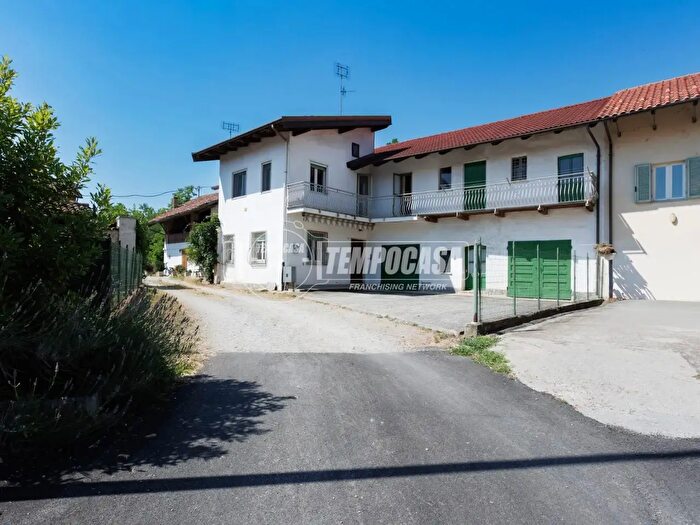 Casa con 5 locali in vendita in Via Bricco, Sant'Albano Stura