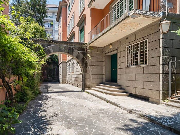 Appartamento bilocale in affitto in Via della Mendola, Cortina d'Ampezzo, Roma
