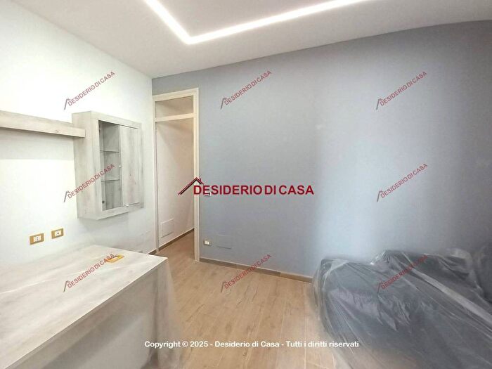 Appartamento quadrilocale in affitto in Via Gioacchino di Marzo, Notarbartolo Sciuti, Palermo